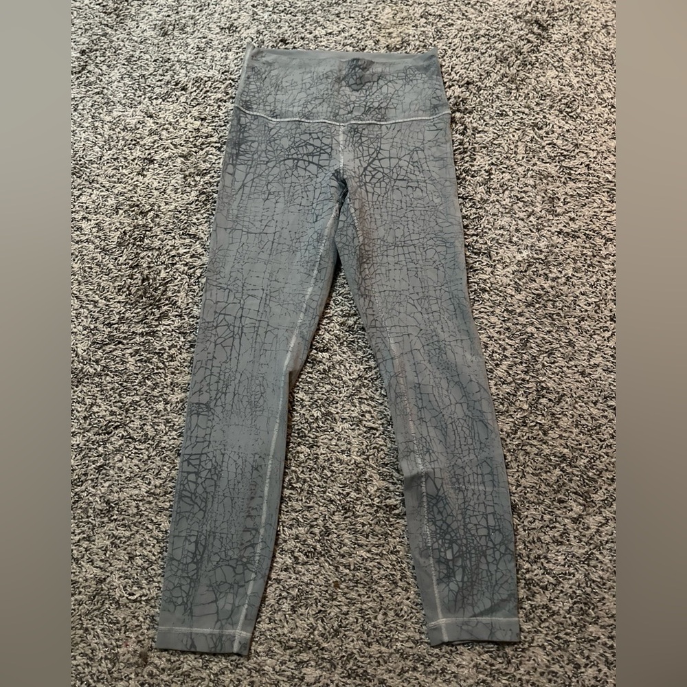 lululemon leggings size 6